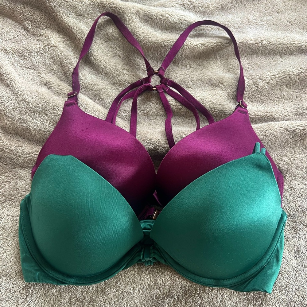 Victoria Secret push up bra bundle 32d
